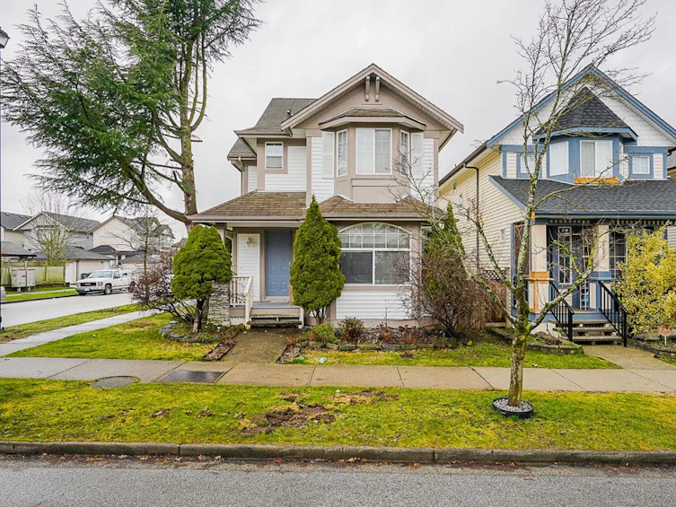 6651 185a Street, Surrey, BC, V3S 9B7