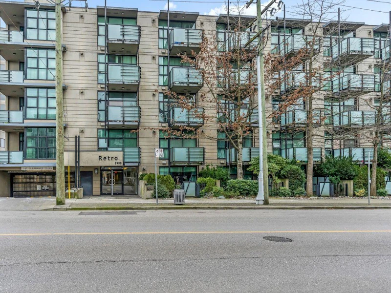 327 - 8988 Hudson Street, Vancouver BC V6P 6Z1
