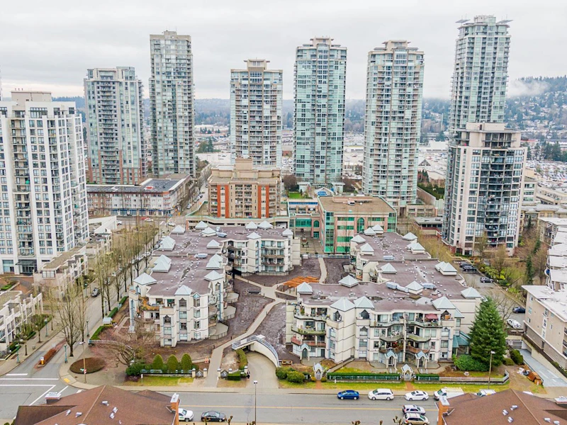 211 - 2968 Burlington Drive, Coquitlam BC V3B 7N4