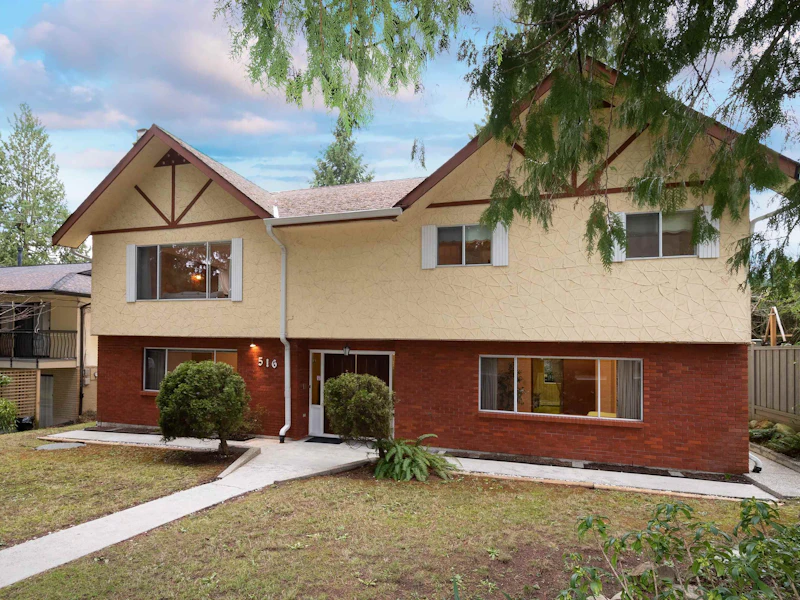 516 Mentmore Street, Coquitlam BC V3J 4P6