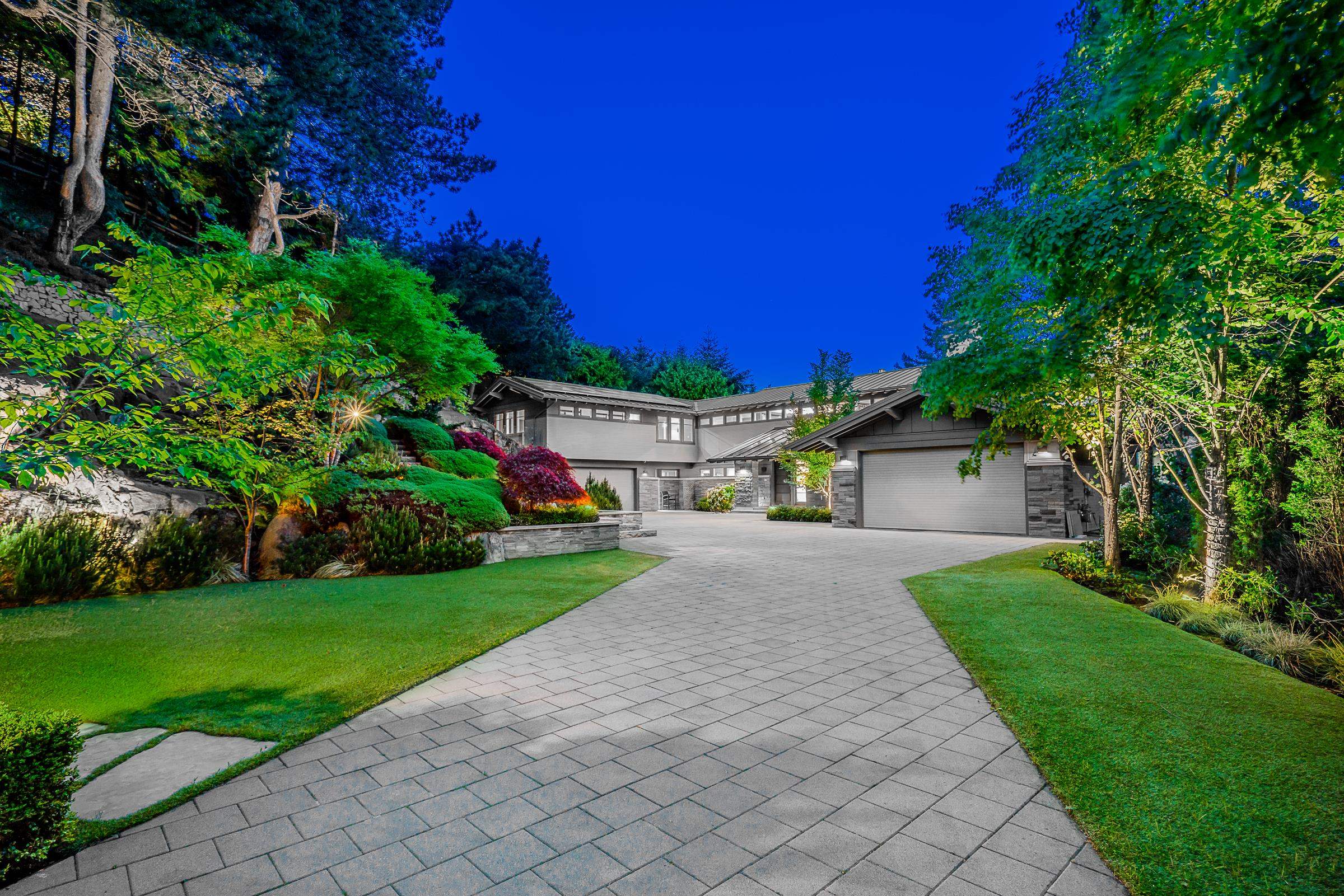 4360 Rockridge Road, West Vancouver, BC, V7W 1A7