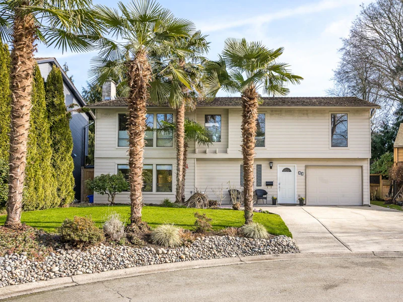 32 66th Street, Delta BC V4L 2E5