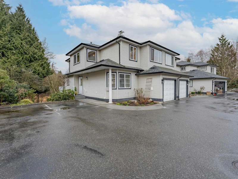 9 - 9559 208th Street, Langley BC V1M 2L7