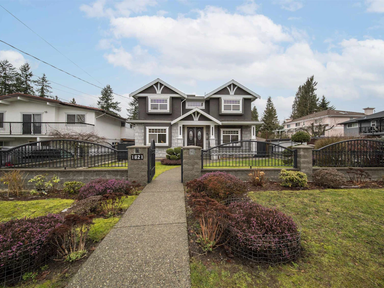 1621 Cliff Avenue, Burnaby, BC, V5A 2K4