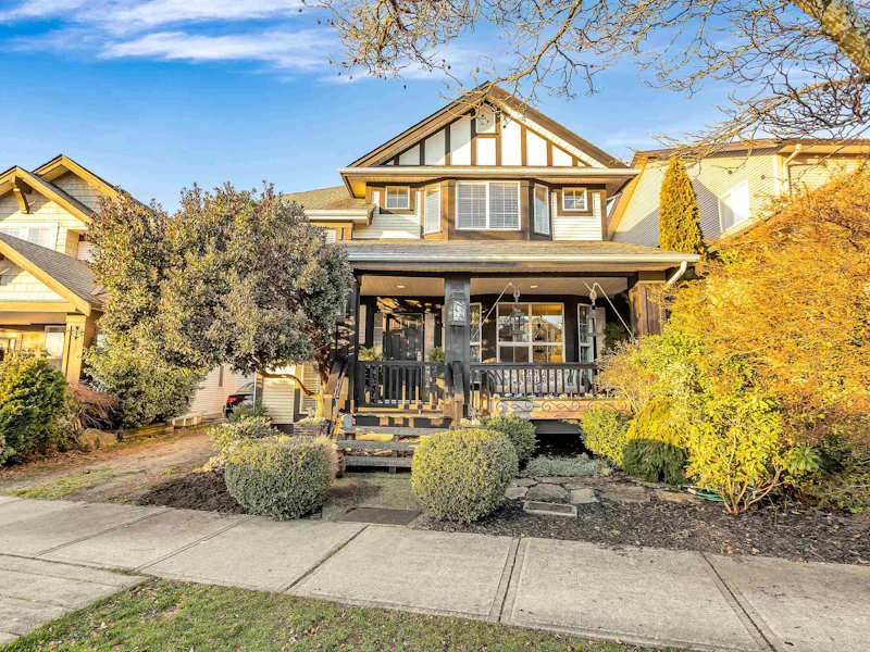 19051 68b Avenue, Surrey BC V4N 5P5