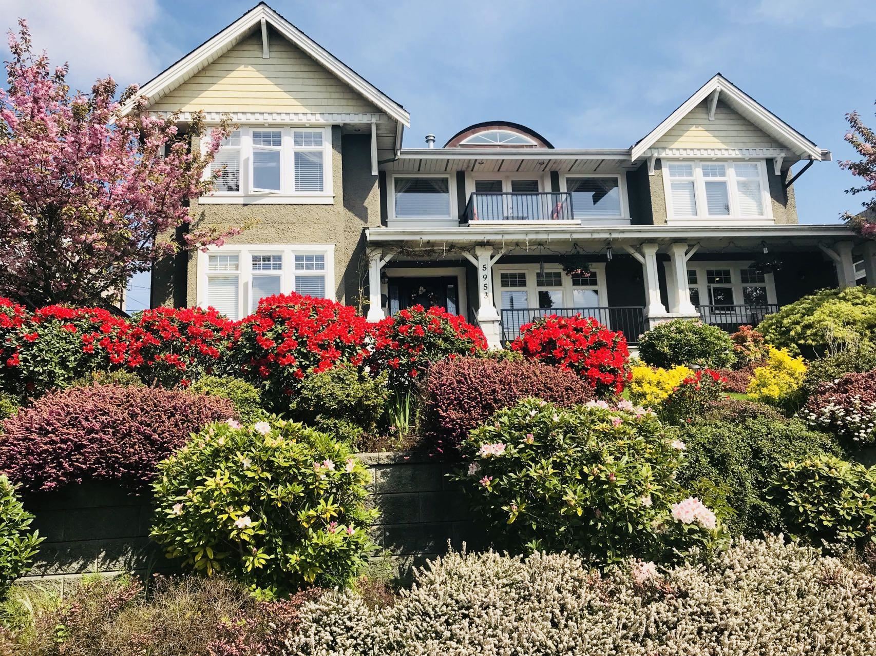 5953 Kitchener Street, Burnaby, BC, V5B 2J3