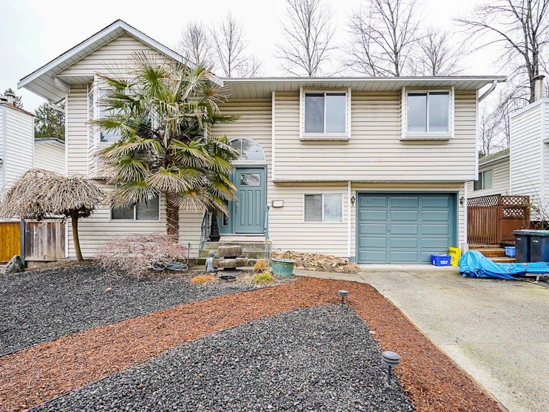 2961 Fleming Avenue, Coquitlam BC V3C 2L3