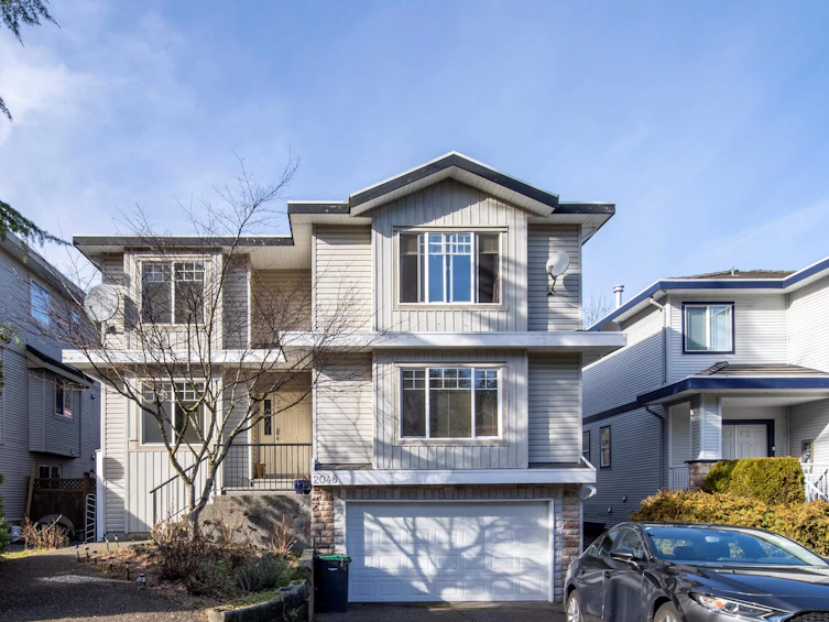 2048 Parkway Boulevard, Coquitlam, BC, V3E 3N2