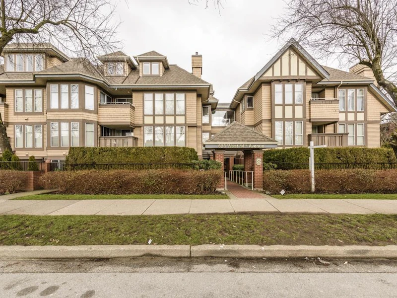 E206 - 623 W 14th Avenue, Vancouver BC V5Z 1P7