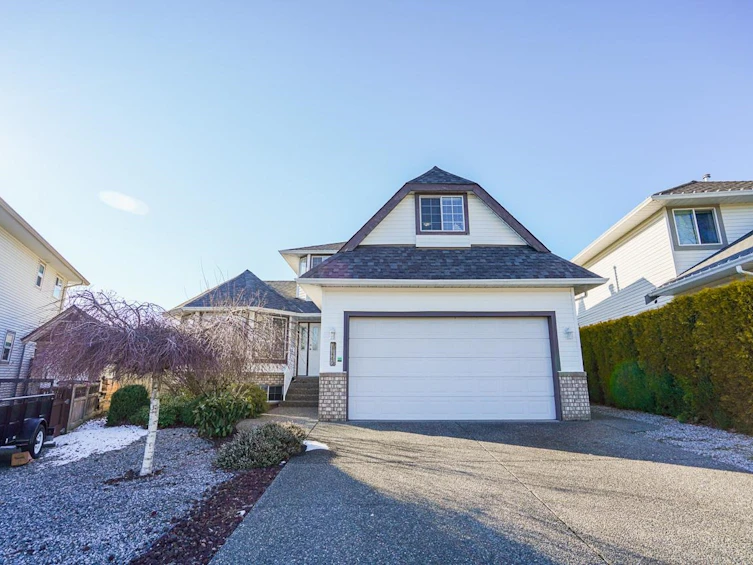 31445 Jean Court, Abbotsford, BC, V2T 5N9