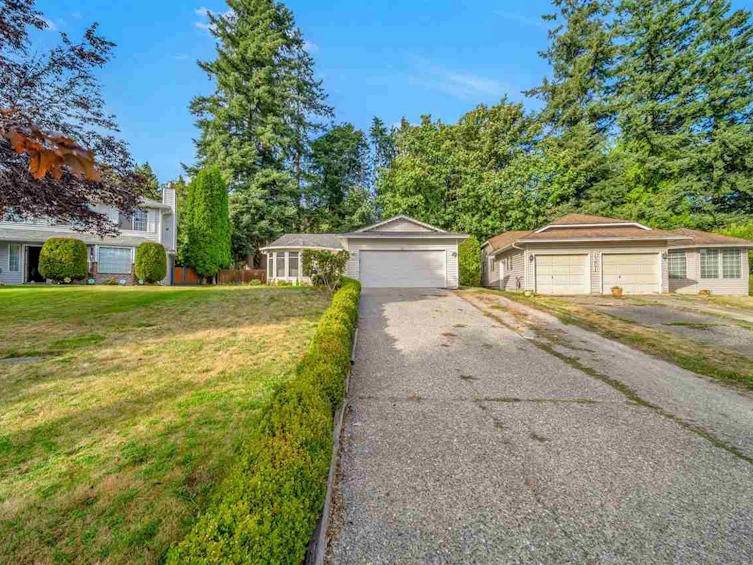 13843 66 Avenue, Surrey, BC, V3W 9L6