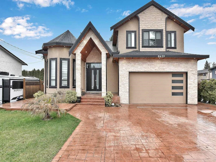 6430 130 Street, Surrey, BC, V3W 4J1