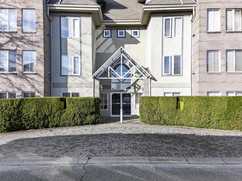 101 - 12155 75a Avenue, Surrey BC V3W 1B9