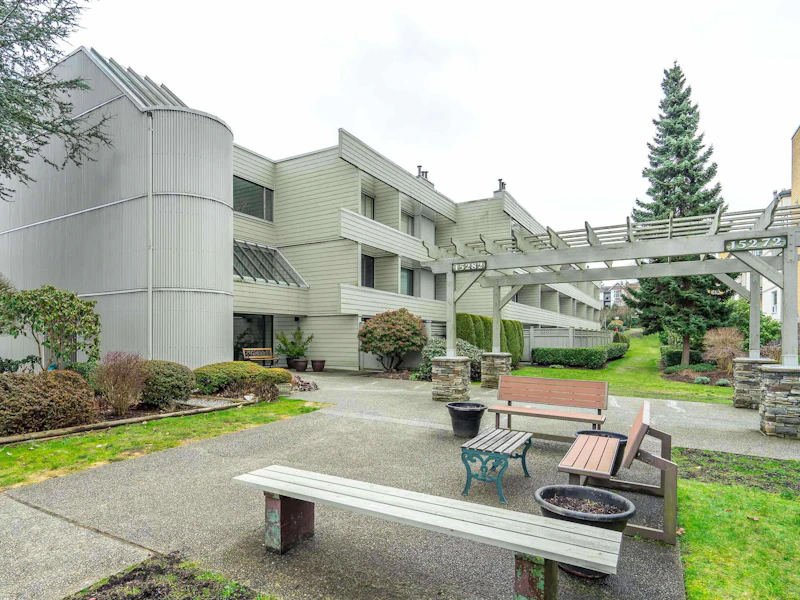 308 - 15282 19th Avenue, Surrey BC V4A 1X6