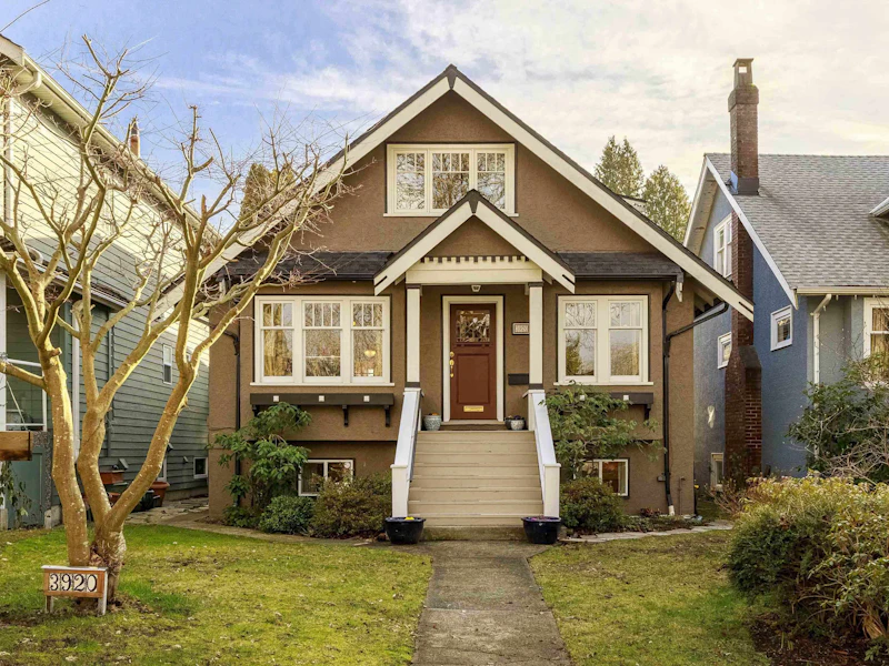 3920 W 23rd Avenue, Vancouver BC V6S 1L2