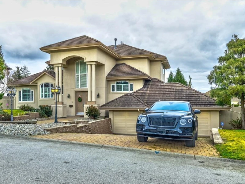 18005 98a Avenue, Surrey BC V4N 4V5