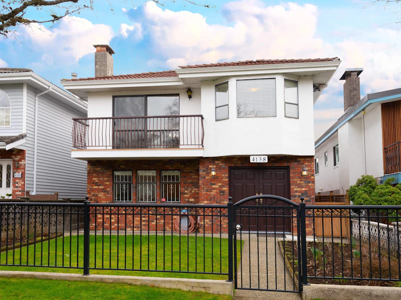 4138 Georgia Street, Burnaby BC V5C 2T4