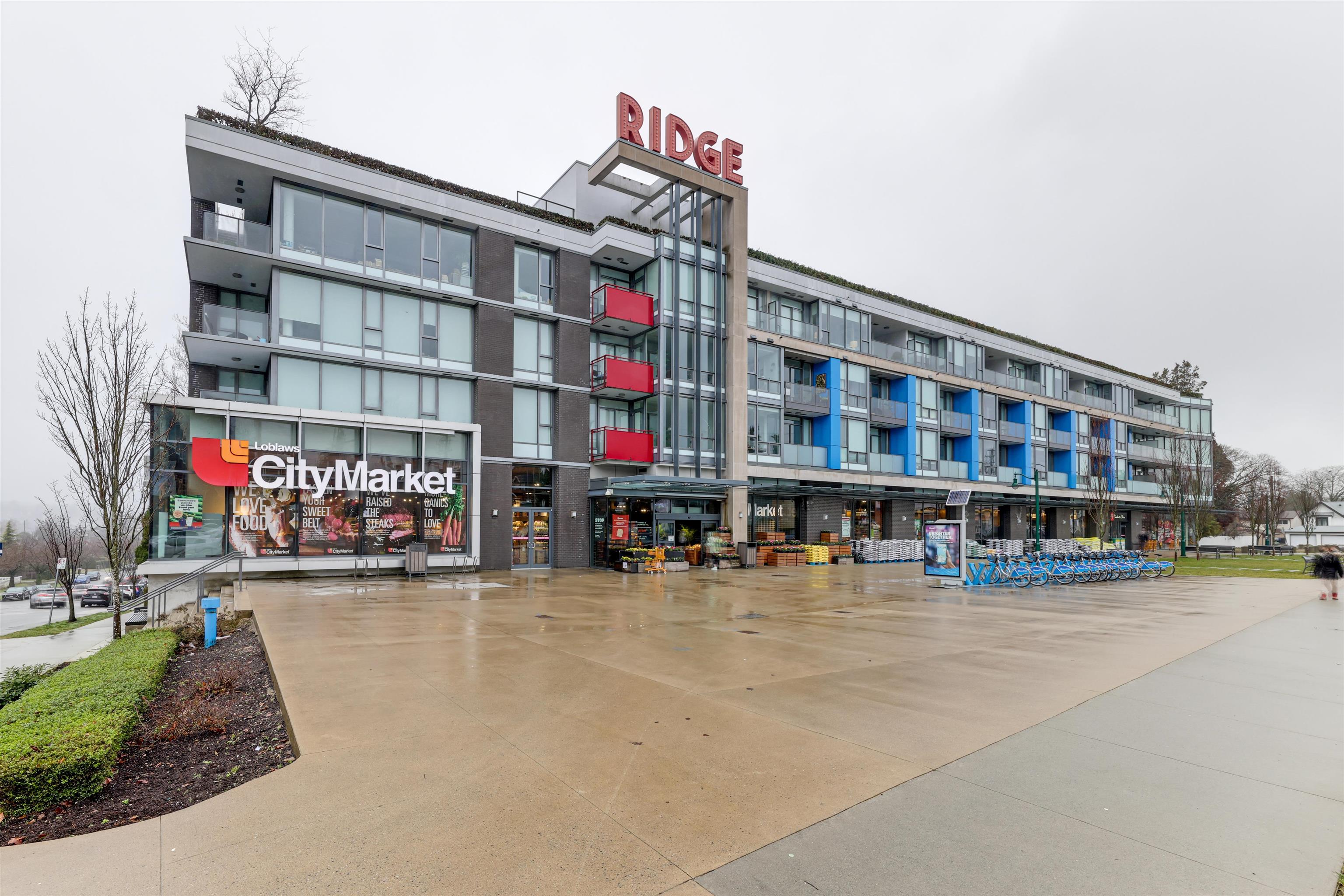 TH2-2122 W 15th Avenue, Vancouver, BC, V6K 2Y4