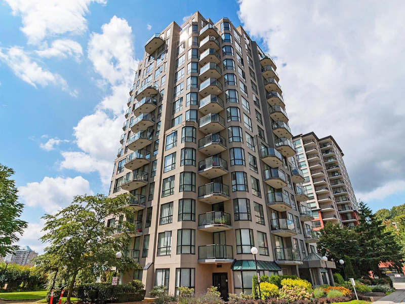 301 - 838 Agnes Street, New Westminster BC V3M 6R3