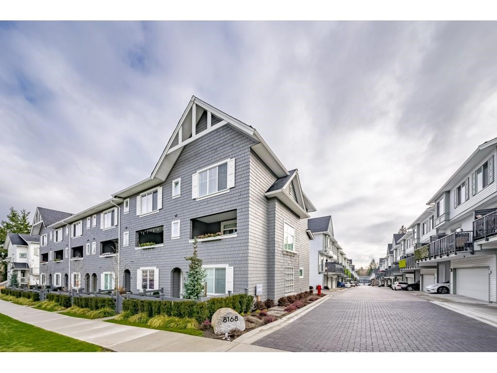 11-8168 136a Street, Surrey, BC, V3W 2Z6