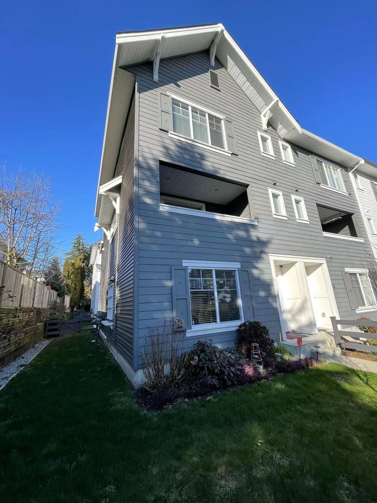 28-16337 15 Avenue, Surrey, BC, V4A 0C3