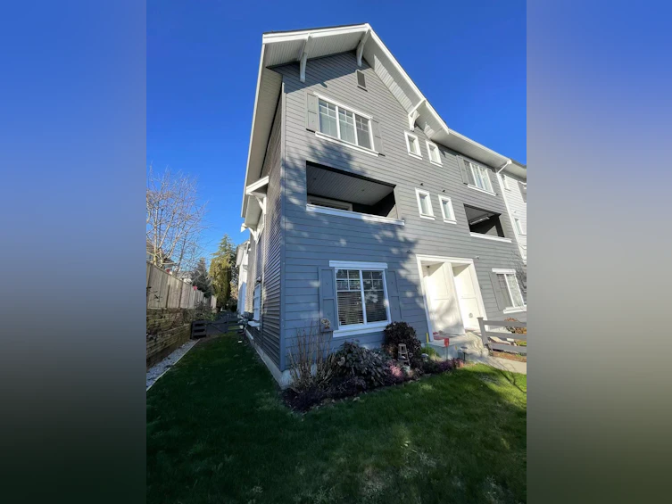 28-16337 15 Avenue, Surrey, BC, V4A 0C3