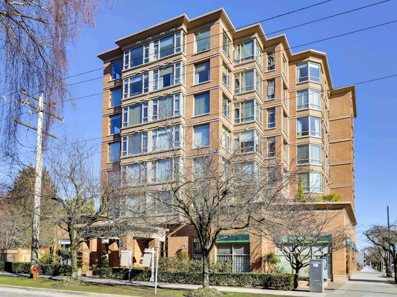 601 - 2580 Tolmie Street, Vancouver BC V6R 4R4