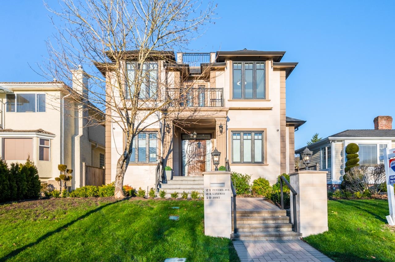 21 Peveril Avenue, Vancouver, BC, V5Y 2L2