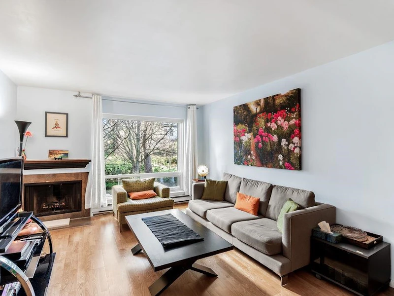 401 - 1232 Harwood Street, Vancouver BC V6E 1S2
