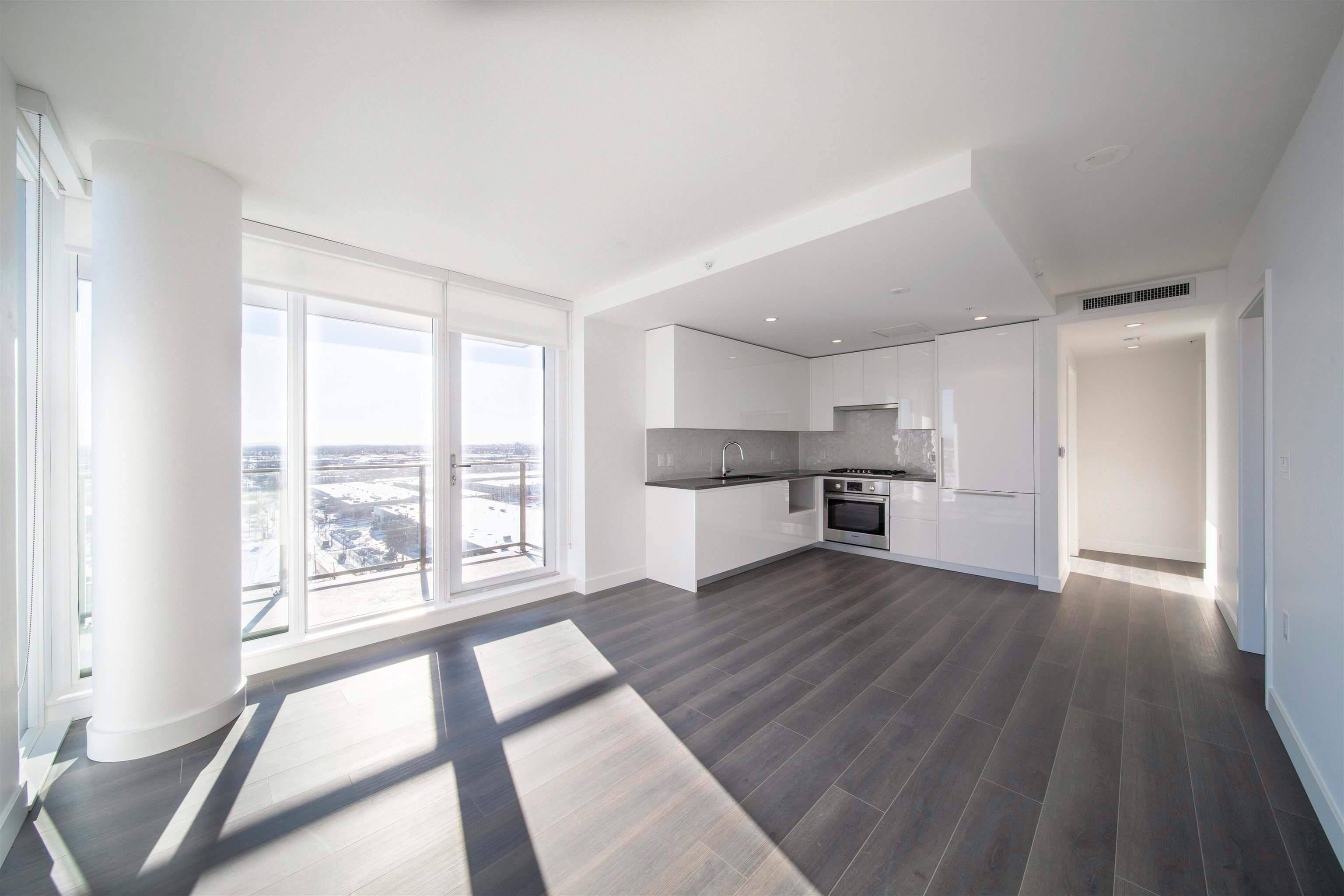 1602-8188 Fraser Street, Vancouver, BC, V5X 0J8