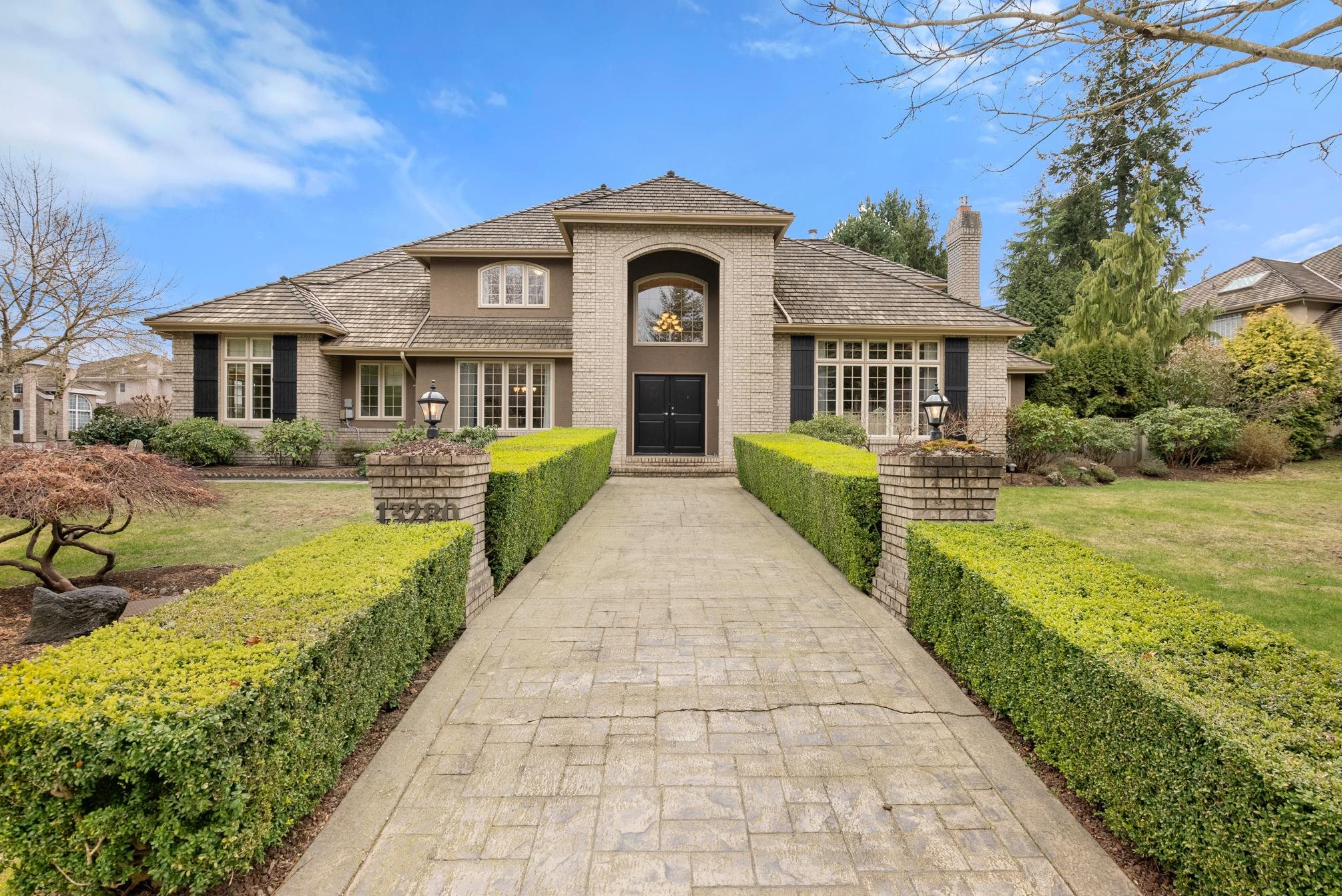 13280 21a Avenue, Surrey, BC, V4A 9N1