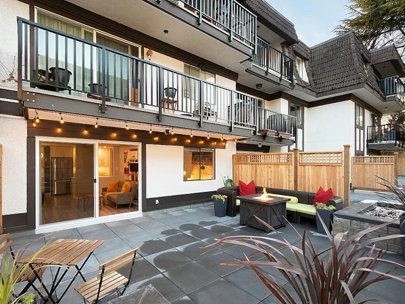 110 - 270 W 1st Street, North Vancouver BC V7M 1B4