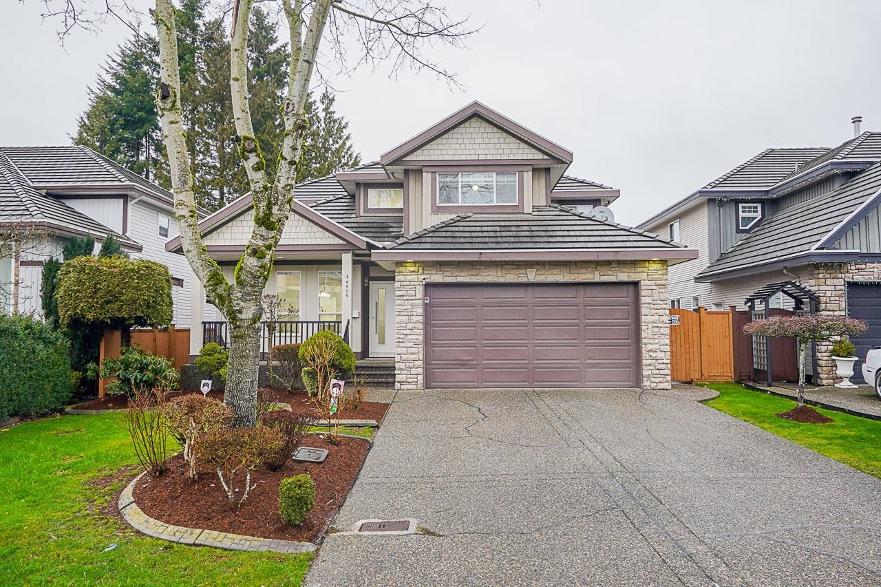 14525 74a Avenue, Surrey, BC, V3S 8Z8