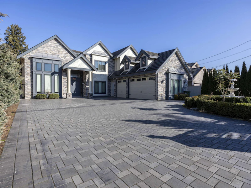5151 Blundell Road, Richmond BC V7C 1H3