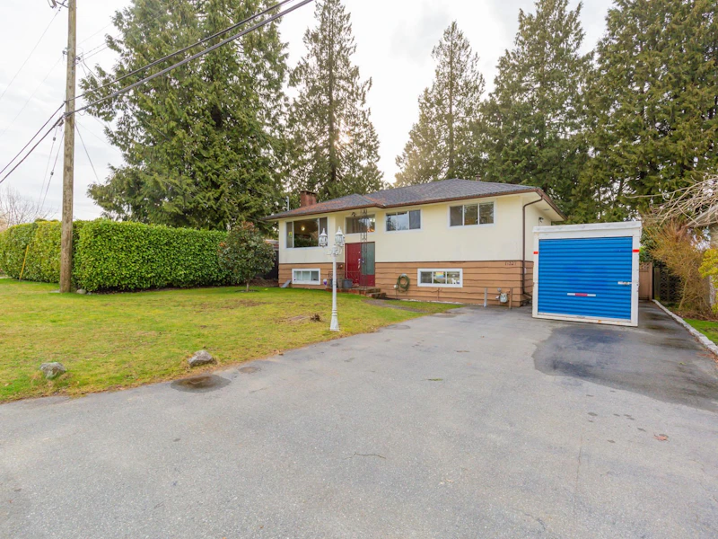 11327 138th Street, Surrey BC V3R 3C9