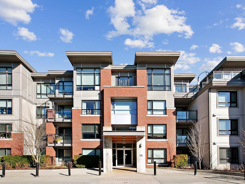 129 - 7088 14th Avenue, Burnaby BC