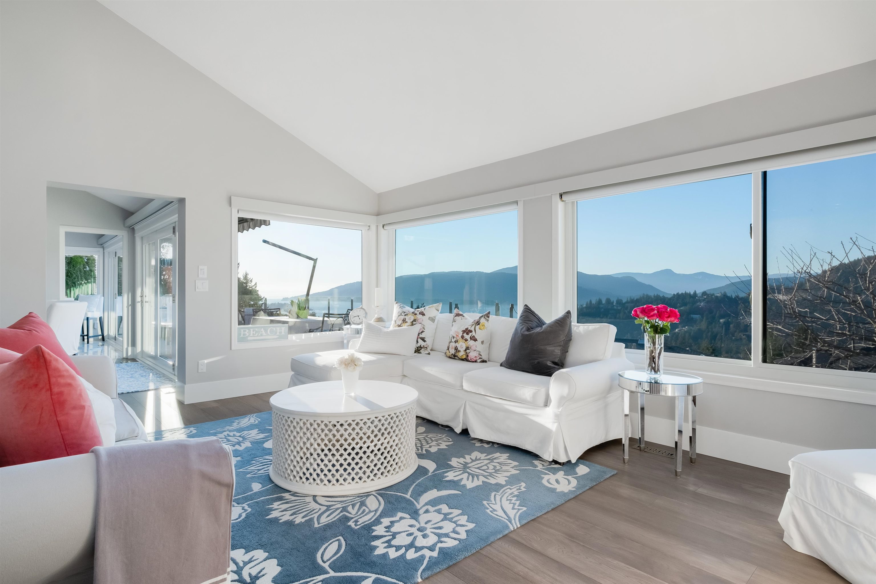 5277 Aspen Drive, West Vancouver, BC, V7W 2Z7