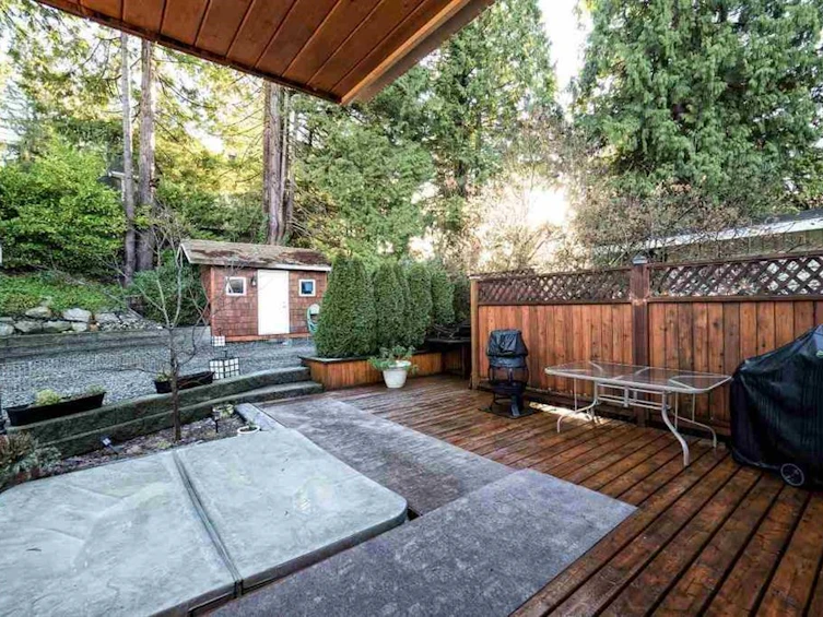 111 E Kensington Road, North Vancouver, BC, V7N 1P2