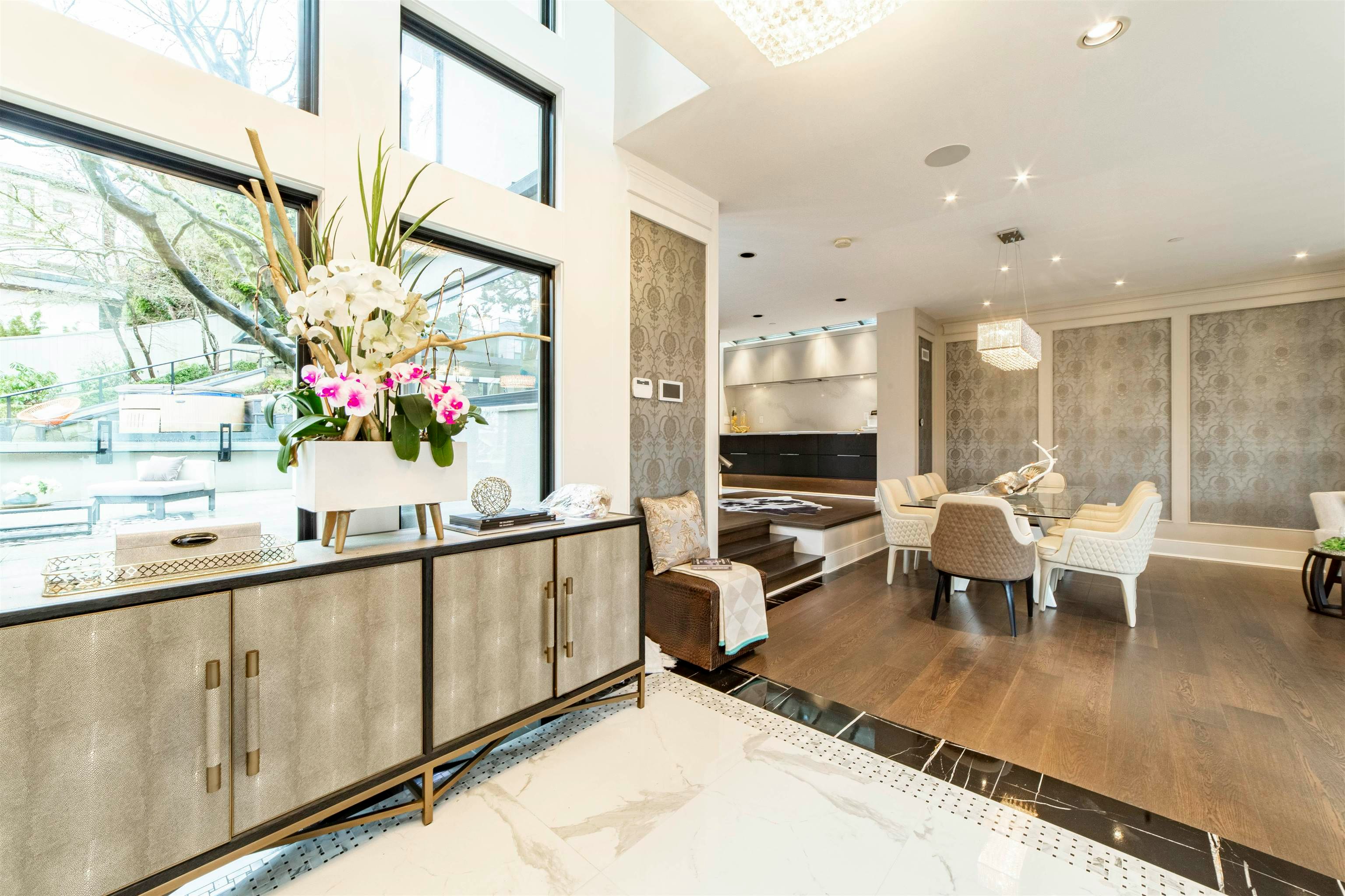 4524 W 1st Avenue, Vancouver, BC, V6R 1H8