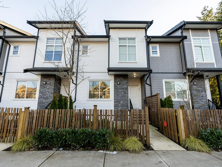 71-5867 129 Street, Surrey, BC, V3X 0J4