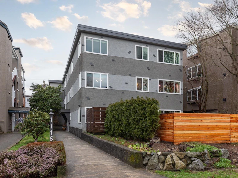 303 - 1116 W 11th Avenue, Vancouver BC V6H 1K3