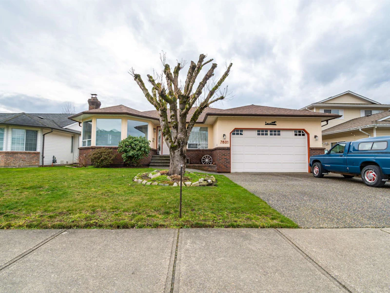 7601 Sapphire Drive, Chilliwack BC V2R 3A7