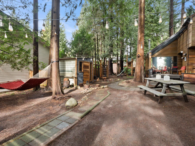 11197 Huff Boulevard, Delta BC V4E 2E9