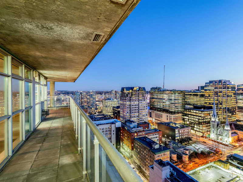 3006 - 438 Seymour Street, Vancouver BC V6B 6H4