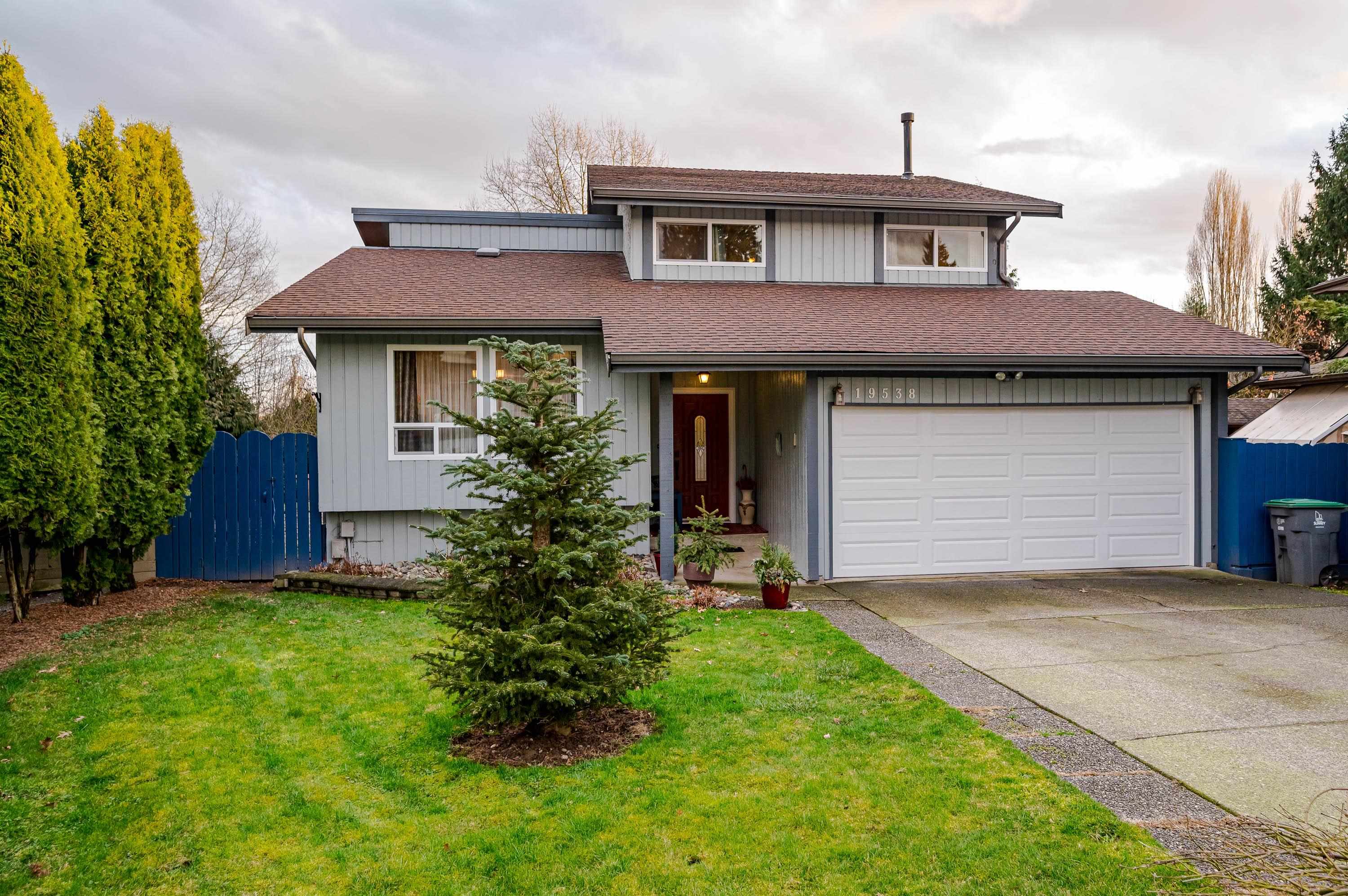 19538 63 Avenue, Surrey, BC, V3S 7L9