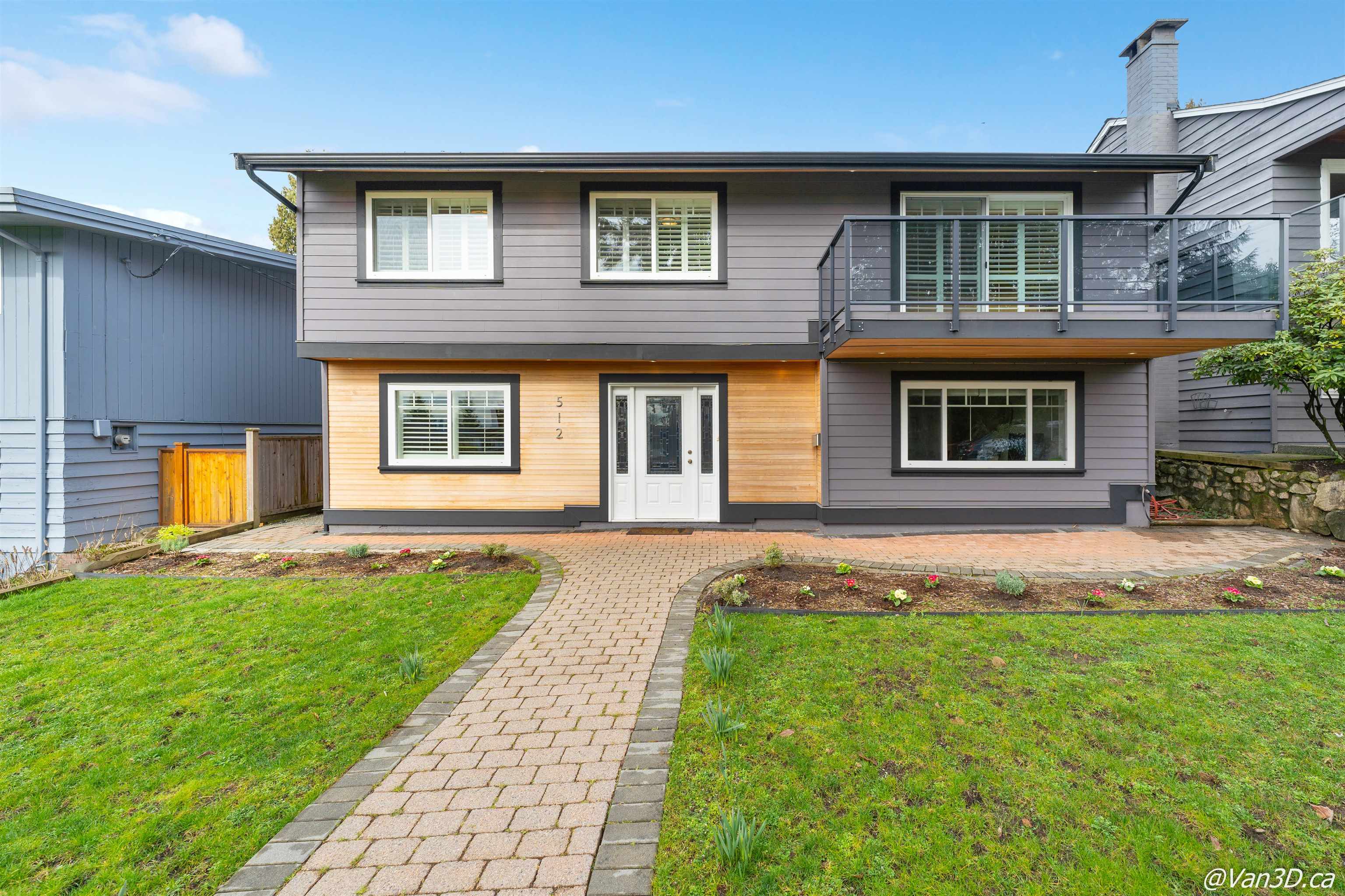 512 W 29th Street, North Vancouver, BC, V7N 2K1