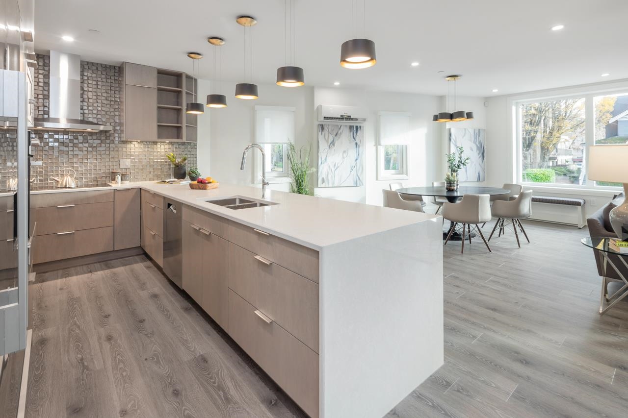 201-1753 W 11th Avenue, Vancouver, BC, V6J 2C1