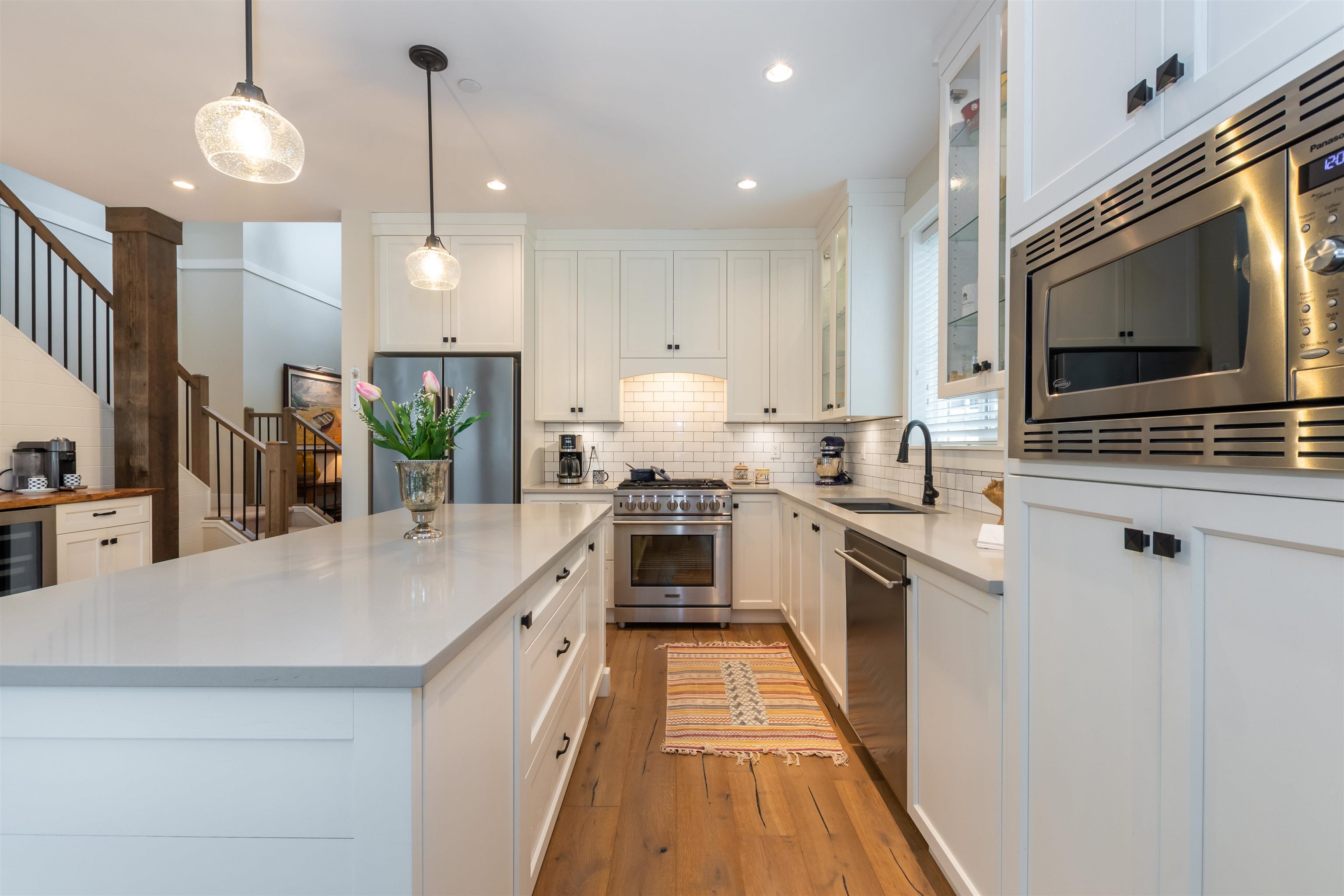 43352 Old Orchard Lane, Cultus Lake, BC, V2R 0Z4
