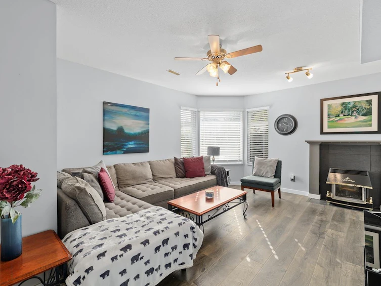 33575 2nd Avenue, Mission, BC, V2V 6J3