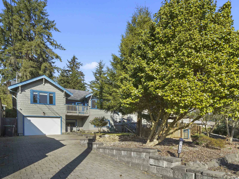 1120 Doran Road, North Vancouver BC V7K 1M7